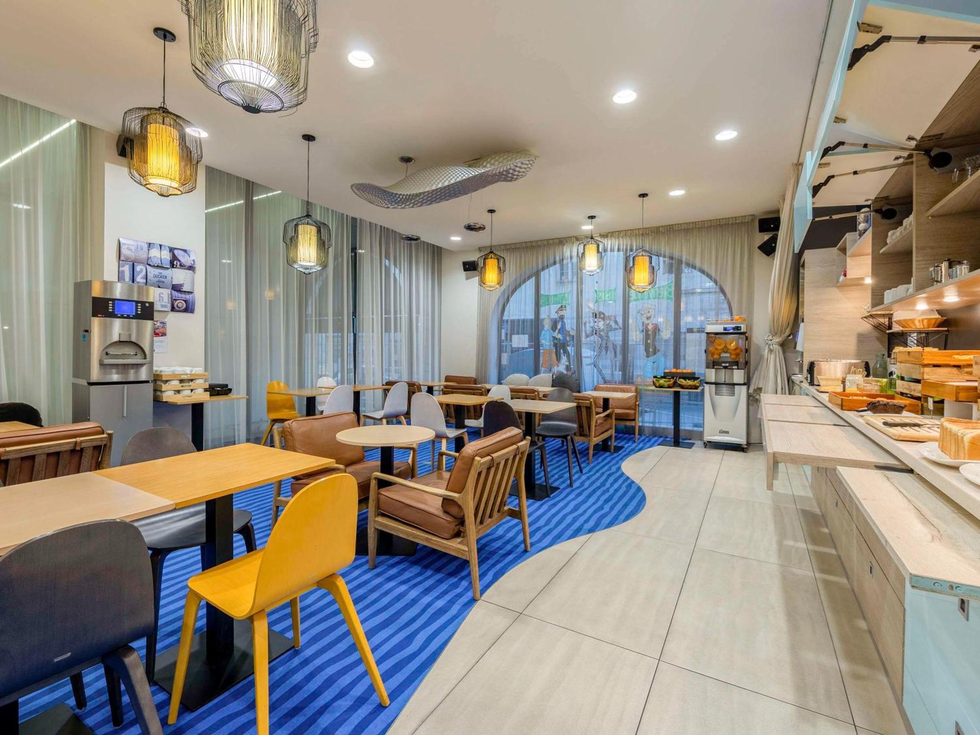 Отель Ibis Styles La Rochelle Centre Экстерьер фото