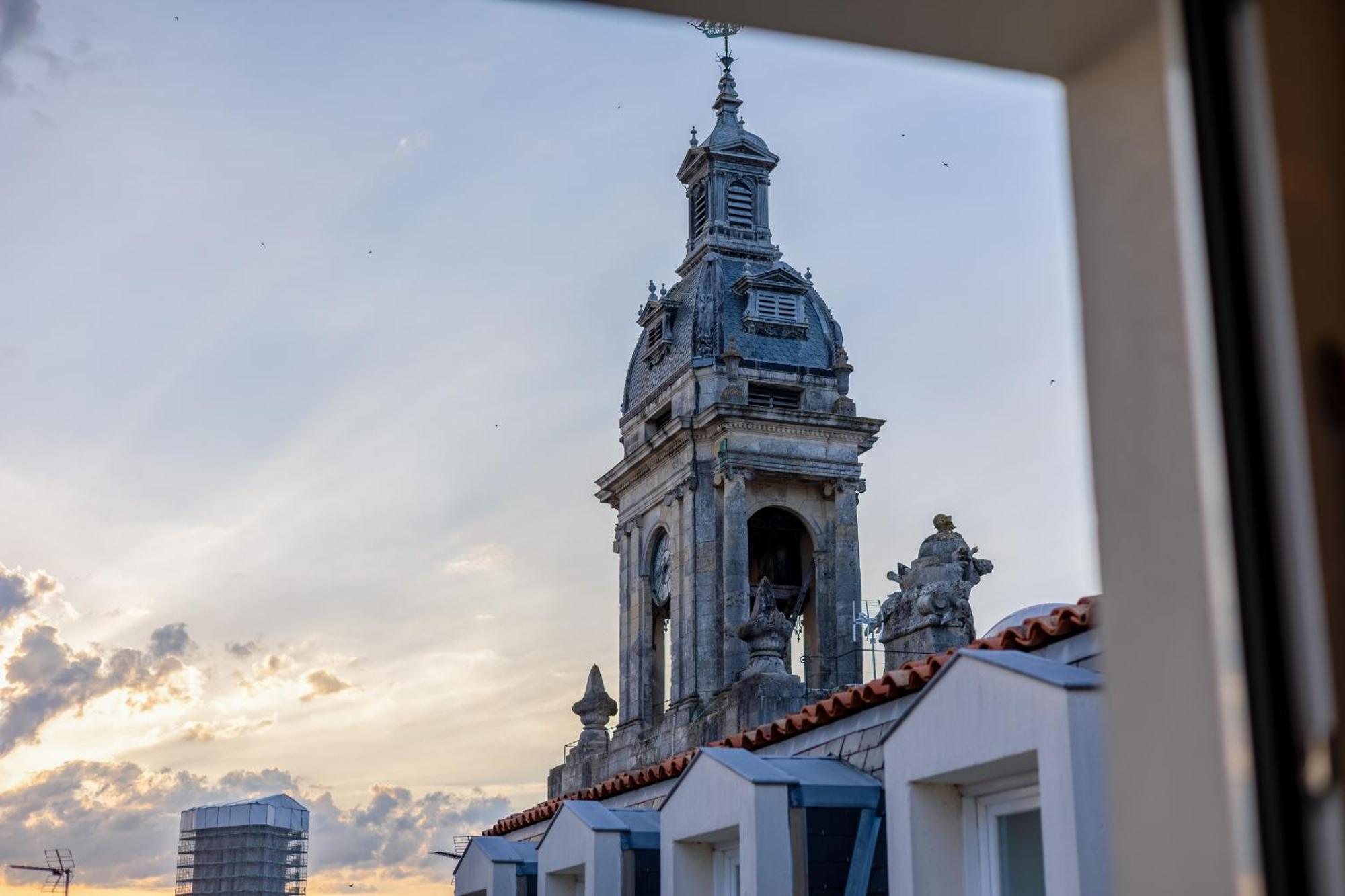 Отель Ibis Styles La Rochelle Centre Экстерьер фото